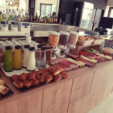 Aparthotel Nevada - Apartamente Köstence Dış mekan fotoğraf