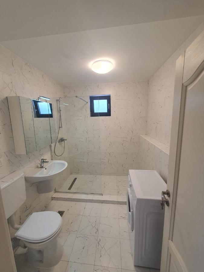Aparthotel Nevada - Apartamente Köstence Dış mekan fotoğraf